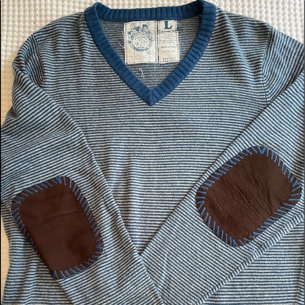 pullover sweater